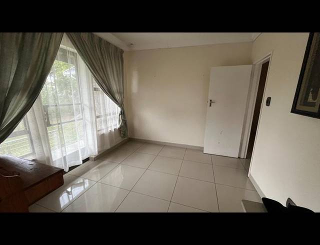 3 BEDROOM HOUSE FOR SALE IN PELHAM